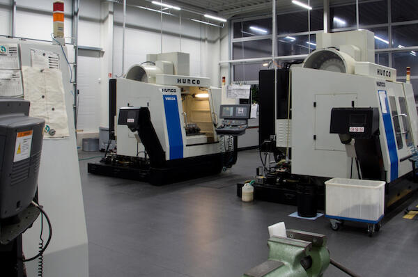 Workshop with some of the milling centers